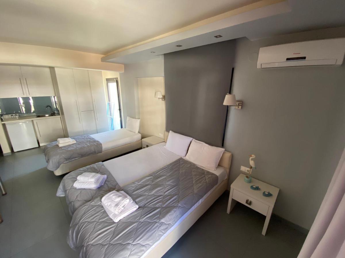 Blue Sea Boutique Apartments Олімпіакі-Акті Екстер'єр фото